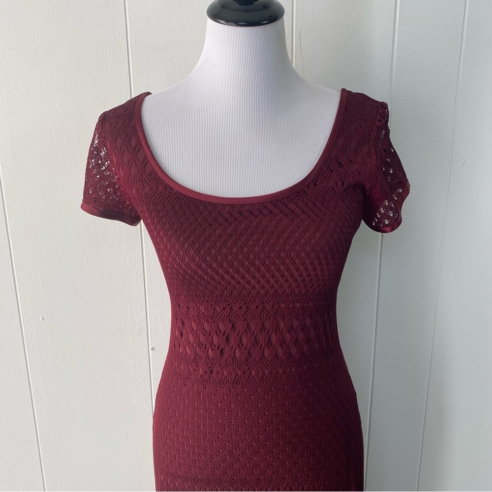 VTG Y2K Burgundy Bodycon Midi Dress Crochet Short Sleeve Daphne Frasier‎ Sz S - Picture 5 of 13